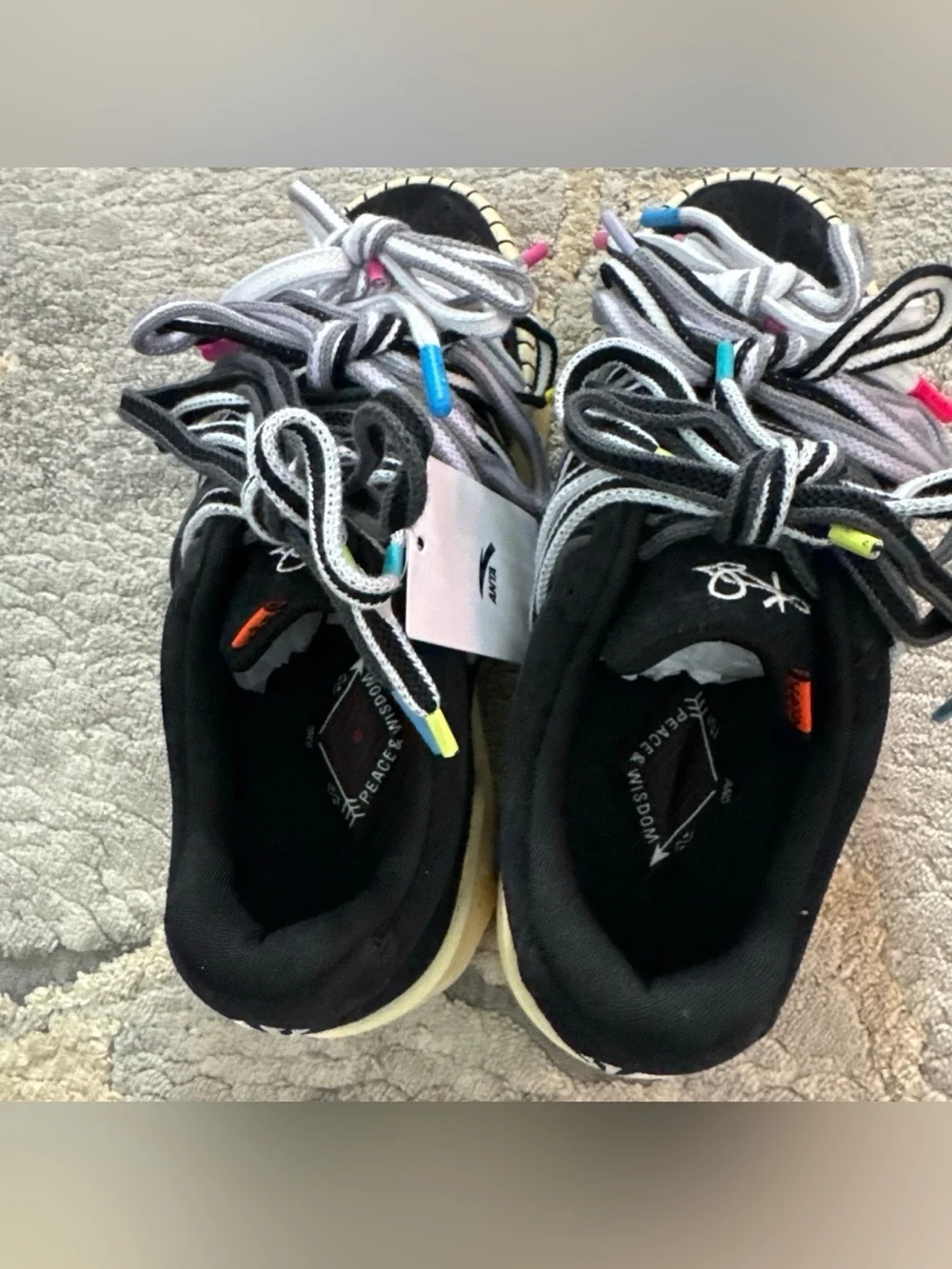 Anta Kai 1 Style Hela Roots Black DS Size Men 7 Women 8.5